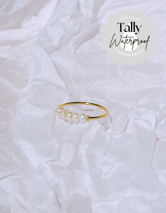 The Dainty Pearl Ring