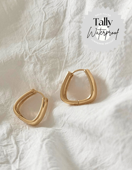 MINIMALIST TRIANGLE HOOP EARRINGS - 14K GOLD FILLED - TallyMINIMALIST TRIANGLE HOOP EARRINGS - 14K GOLD FILLED47335652262194AE901MINIMALIST TRIANGLE HOOP EARRINGS - 14K GOLD FILLED