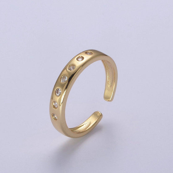 The Rosemary Bezeled Ring - TallyThe Rosemary Bezeled RingU - 515The Rosemary Bezeled Ring