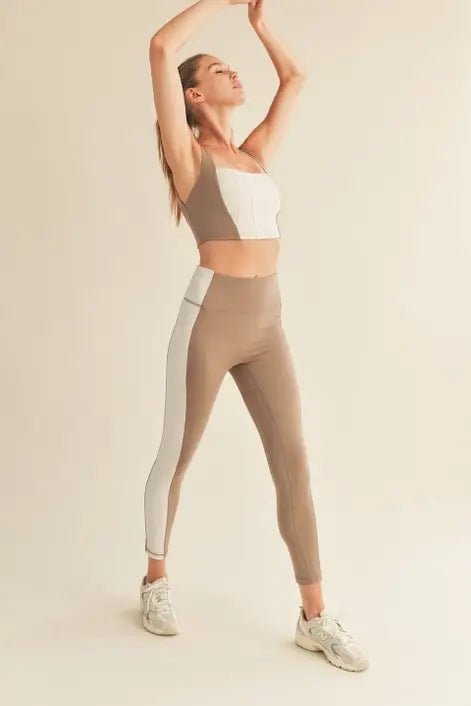 Taupe Contrast Top & Legging Set - TallyTaupe Contrast Top & Legging Set20340740781746YPS7216-TAUPETaupe Contrast Top & Legging Set