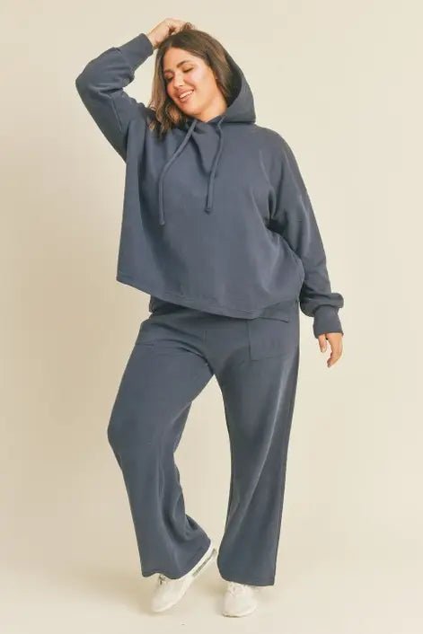 The Plus Navy Sweat Set - TallyThe Plus Navy Sweat SetYPS1128P-NAVYThe Plus Navy Sweat Set